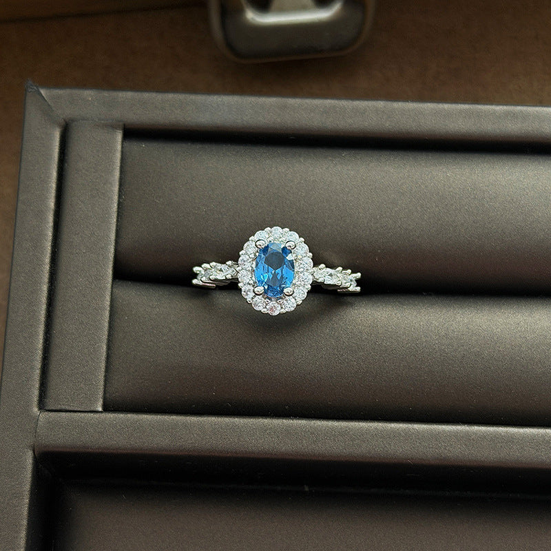 Cool Blue Zircon With Diamond Heart-shaped Oval Open Niche High Ring