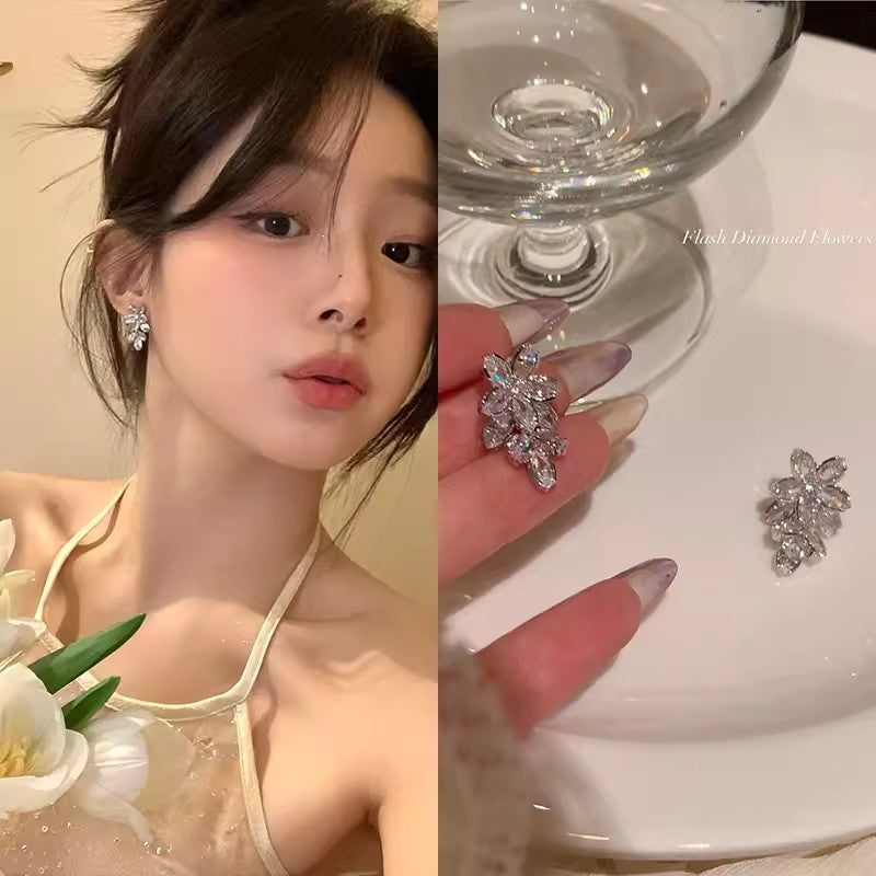 Flower Female Seaside Vacation Dopamine Fashion Temperament Earrings