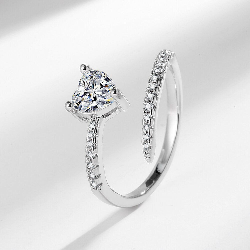Women's Fashion Love Heart-shaped Super Flash Zircon Exquisite Ring