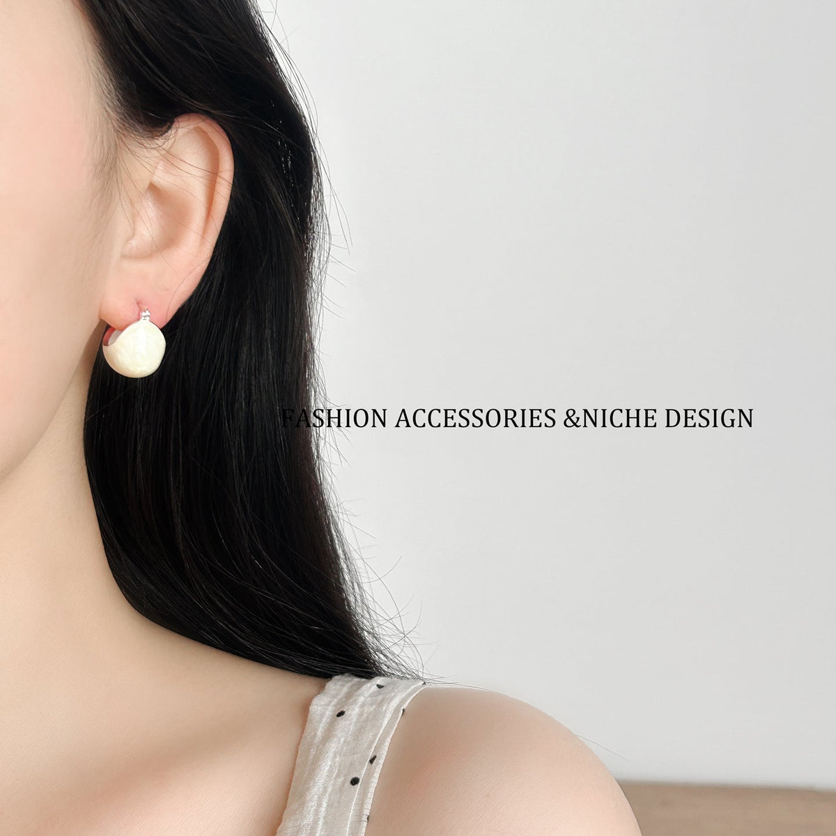 Semicircle Drop Oil Blue Dopamine Ear Clip Earrings