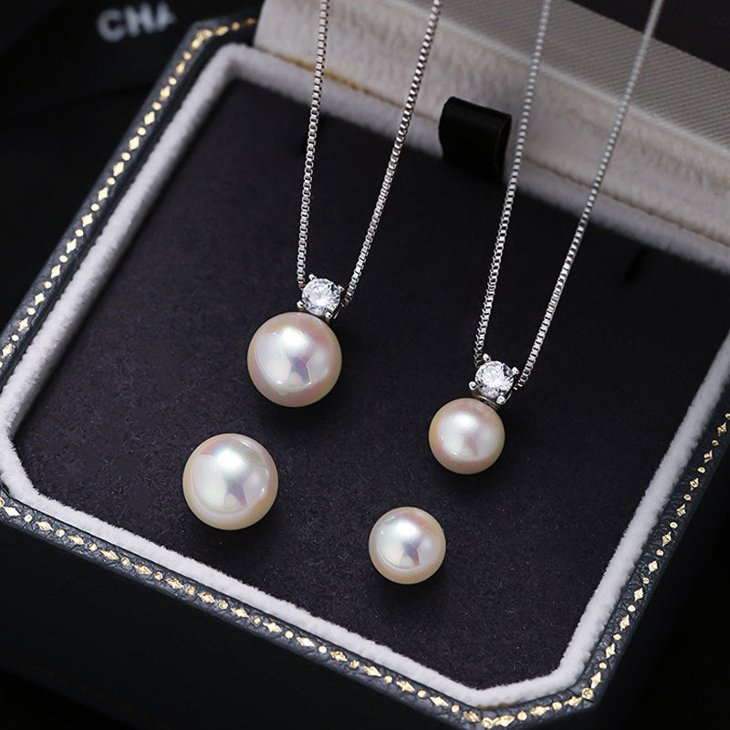 Women's Light Shell Pearl Elegant High Sense Joker Clavicle Chain Pendants