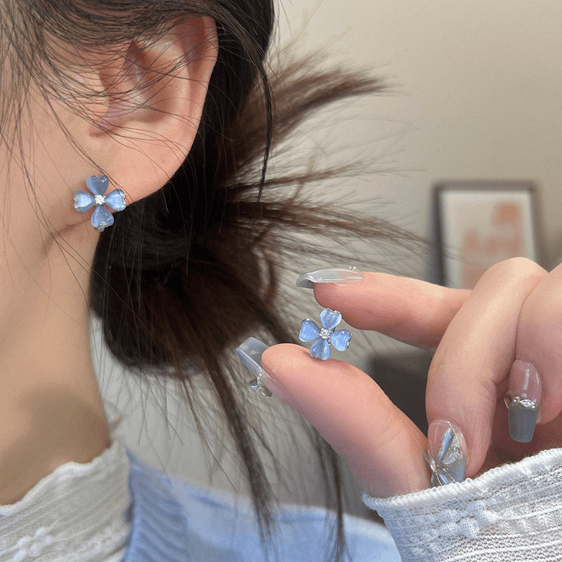 Women's Blue Clover Niche Design Summer Fresh Ear Earrings