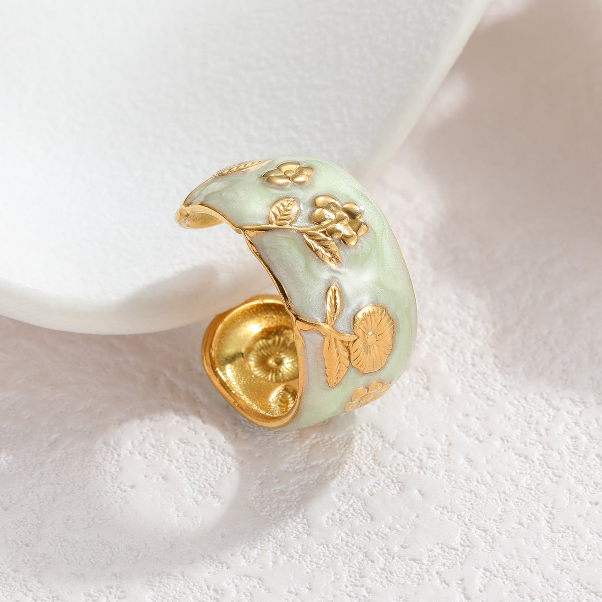 Fashion Stainless Steel Gold Drop Oil Rose Female Style Ring