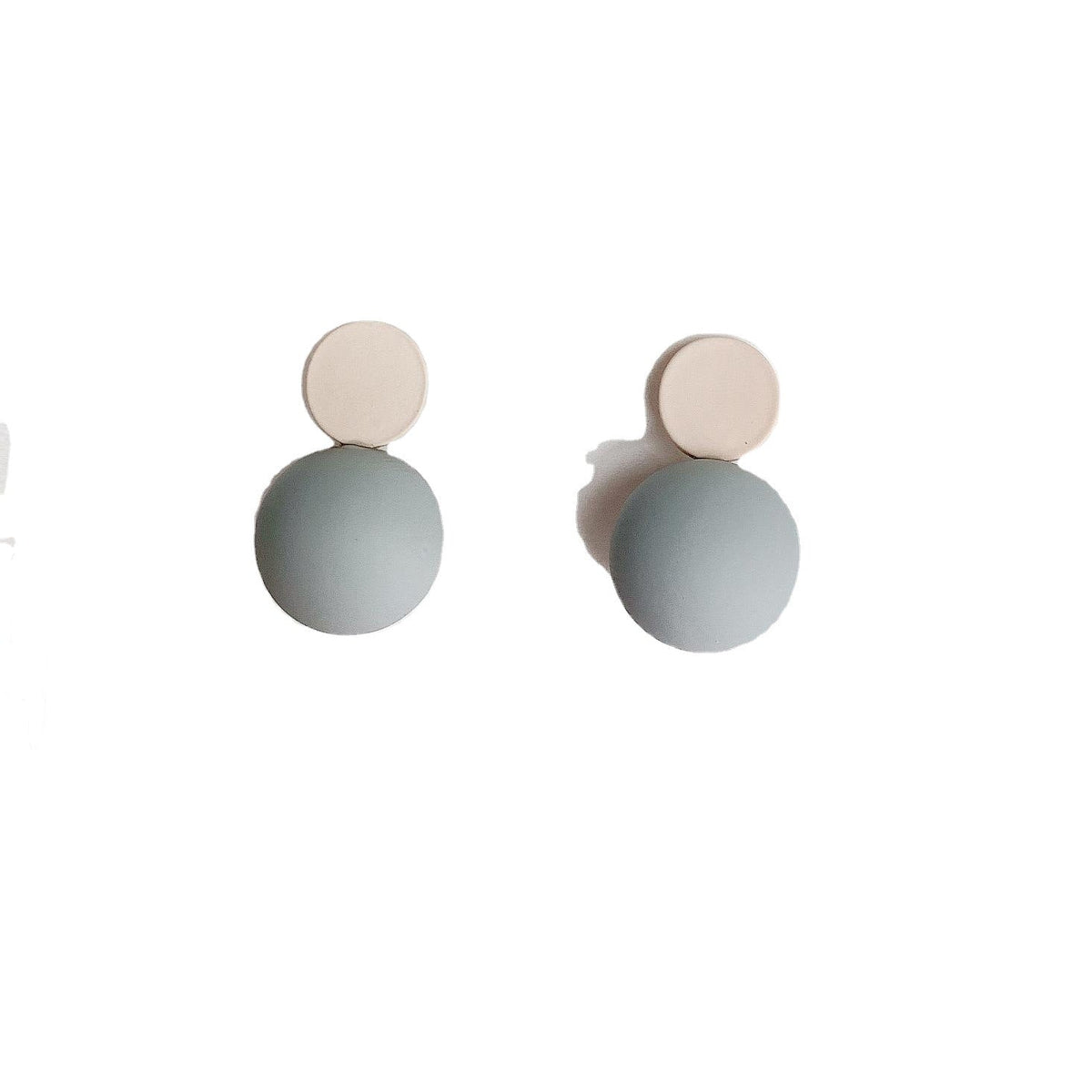 Sier Needle Simple Temperament Ball Female Fashion Earrings