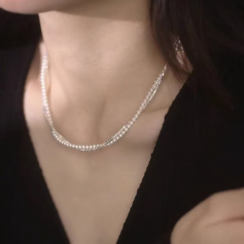 Women's Pieces Of Sier Pearl Winding Double Layered Clavicle Chain Light Necklace
