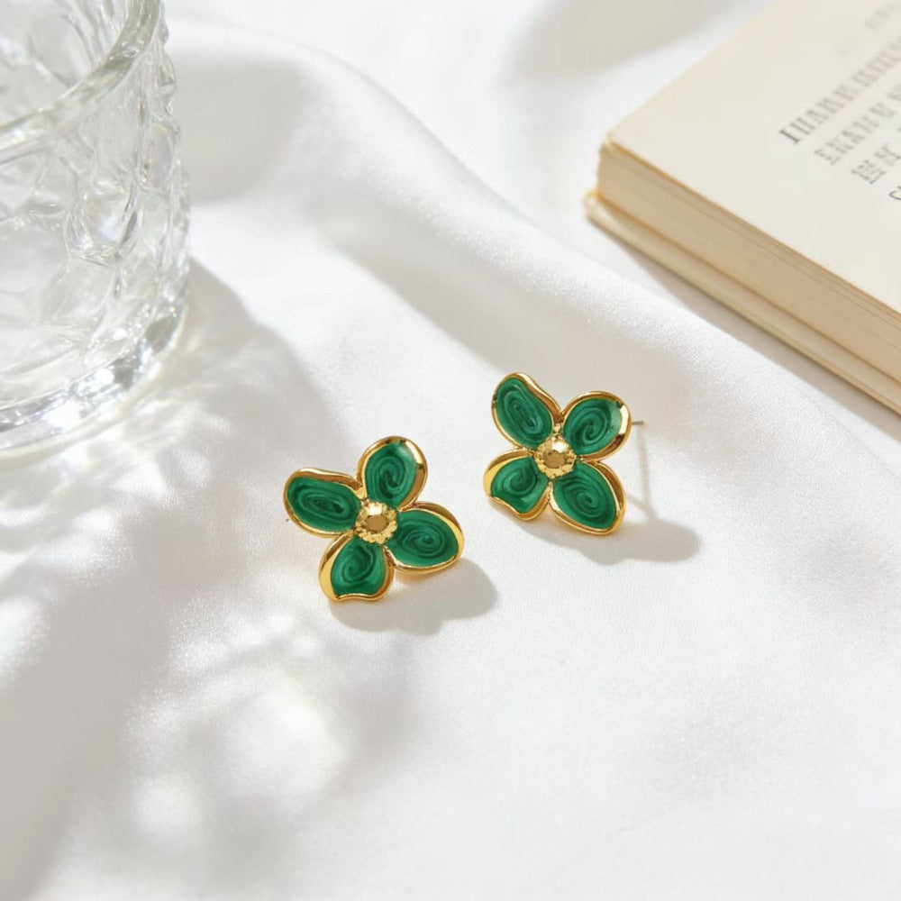 Women's Niche High Sense Golden Light Luxury Temperament Stud Earrings