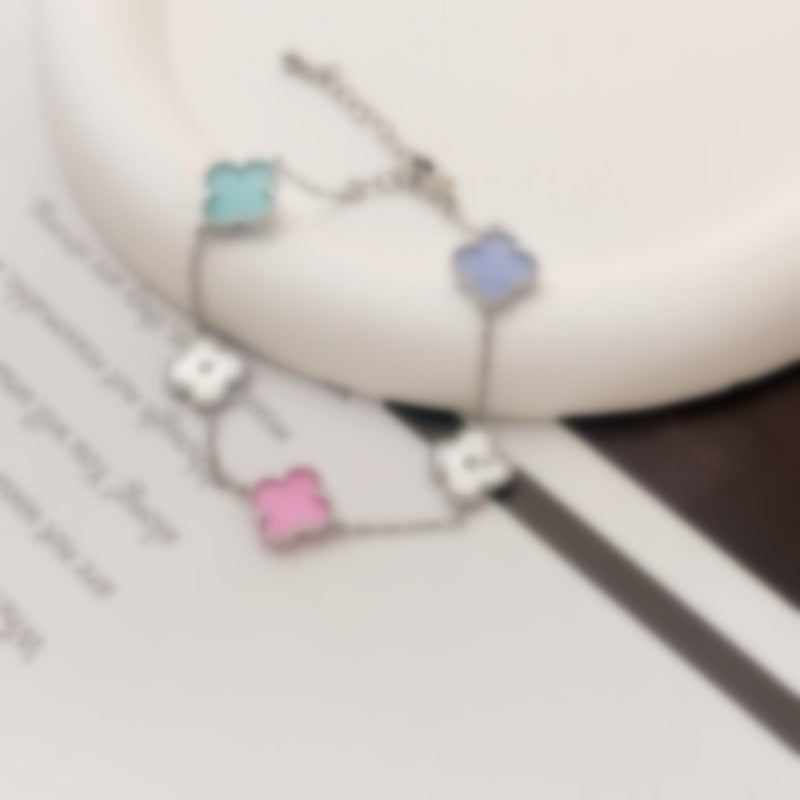 Four-leaf Flower Zircon Drawable Female Hollow Design Sense Exquisite Refined Bracelet