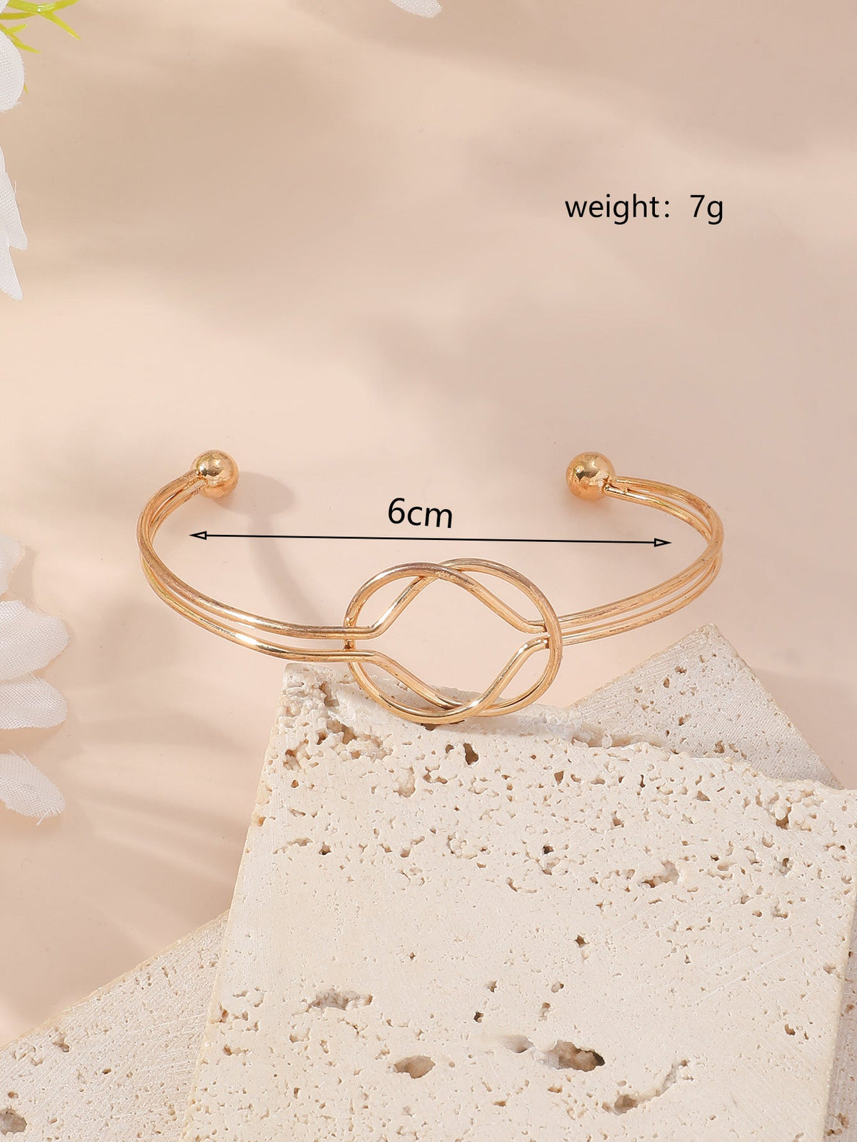 Winding Hollow Open-end High-grade Light Luxury Bracelets