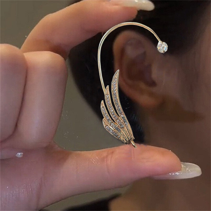 Women's Clip Inlaid Zircon Pearl Light Luxury Stud Earrings