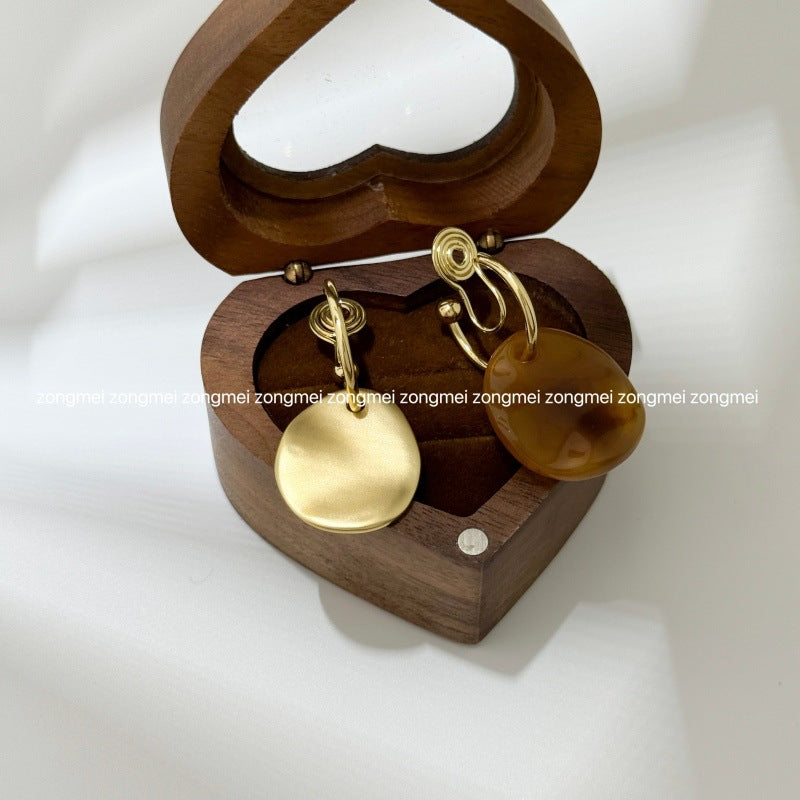 French Retro Asymmetric Female Temperament Acetate Without Pierced Mosquito Ear Clip