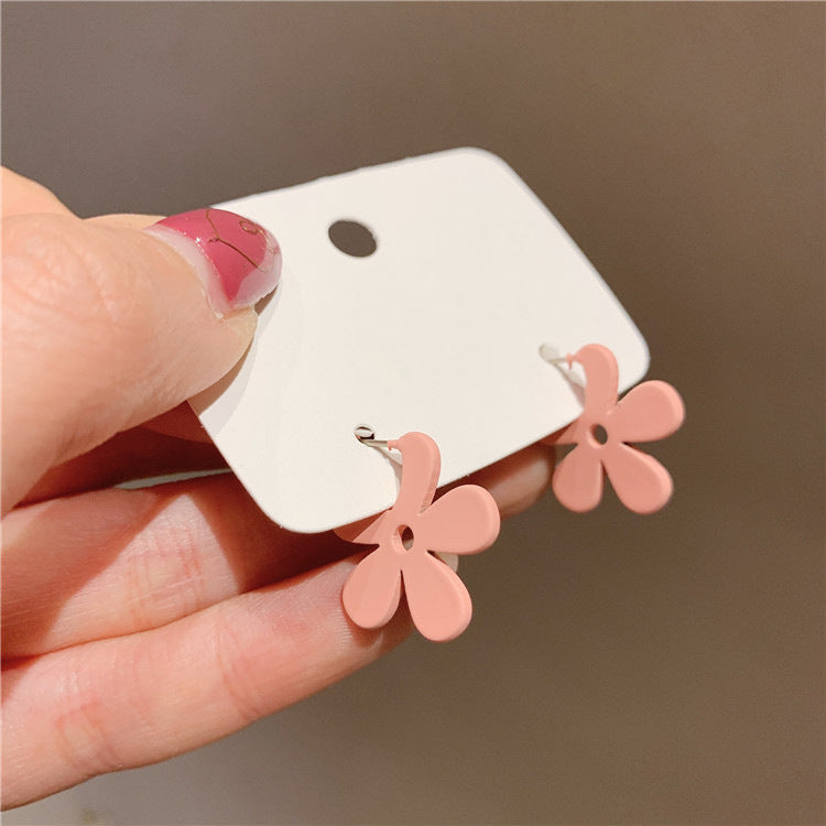 Women's Luxury Camellia Design Drip Glazed Flower Fashionable High-grade Earrings