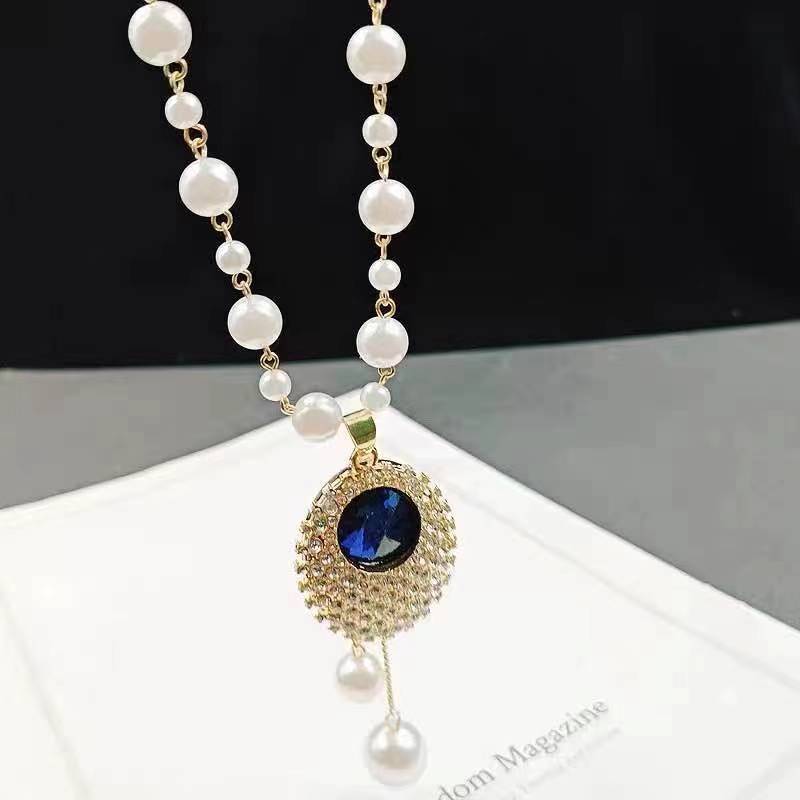 Women's Pearl Sweater Chain Long Design Niche Necklaces