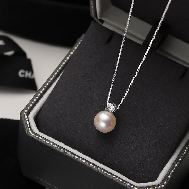 Women's Light Shell Pearl Elegant High Sense Joker Clavicle Chain Pendants