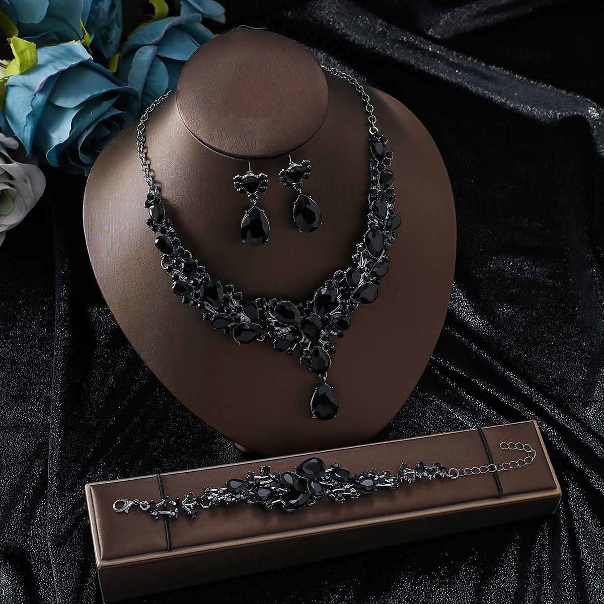 Splendid Diamond Alloy Suit Fashion Delicate Bridal Jewelry Set