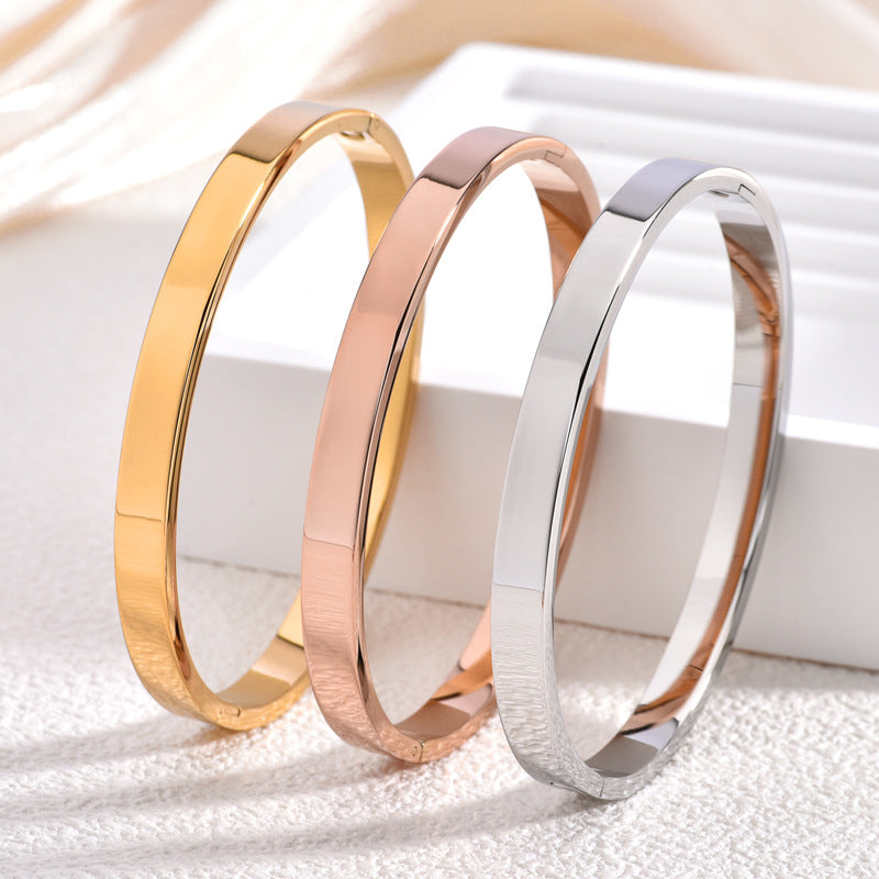 Women's Titanium Steel Light Body Simple Fashion Stainless Bracelet