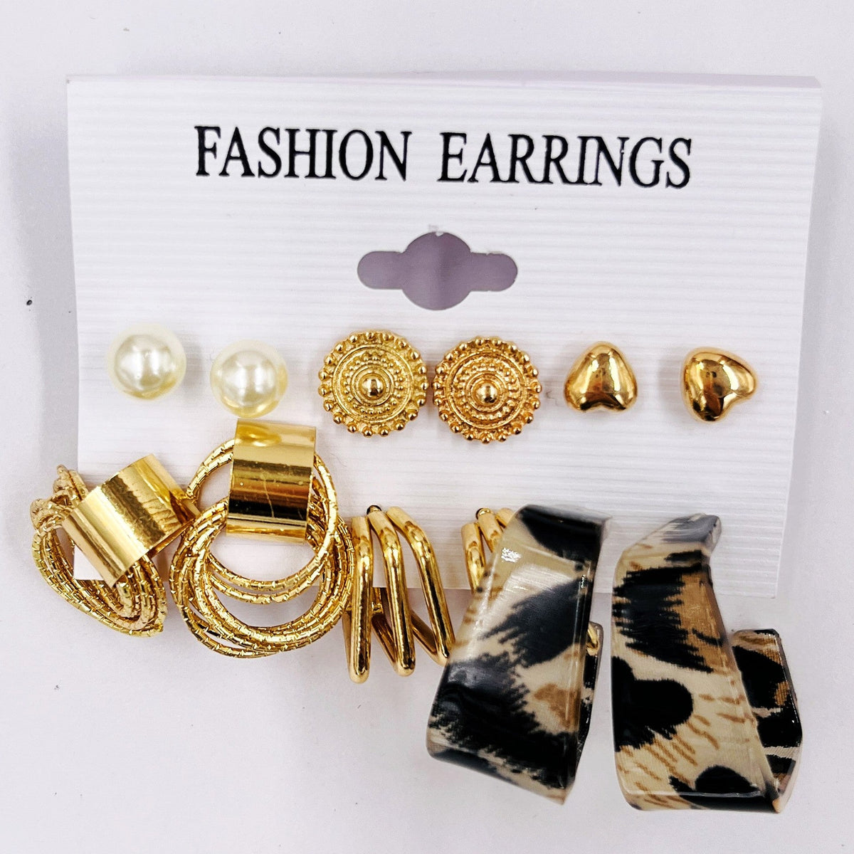 Women's French Retro Circle Pearl For Stud Earrings