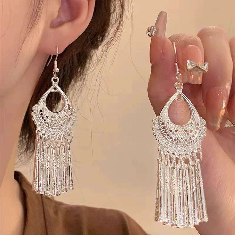 High Sense Small Chinese Ethnic Water Earrings