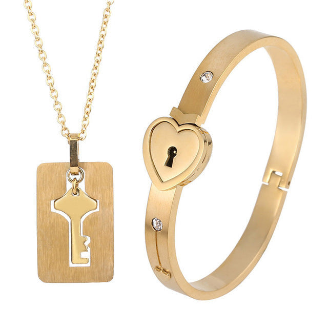 Women's & Men's Valentine's Day Gift Titanium Steel Couple Lock Heart Key Bracelet