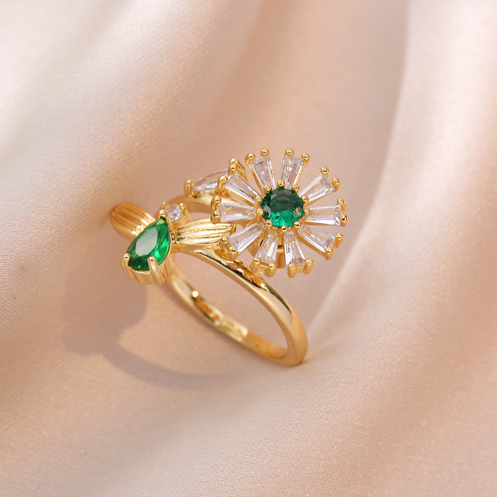 Women's Fashion Zircon Rotatable Emerald Sunflower Design Necklace