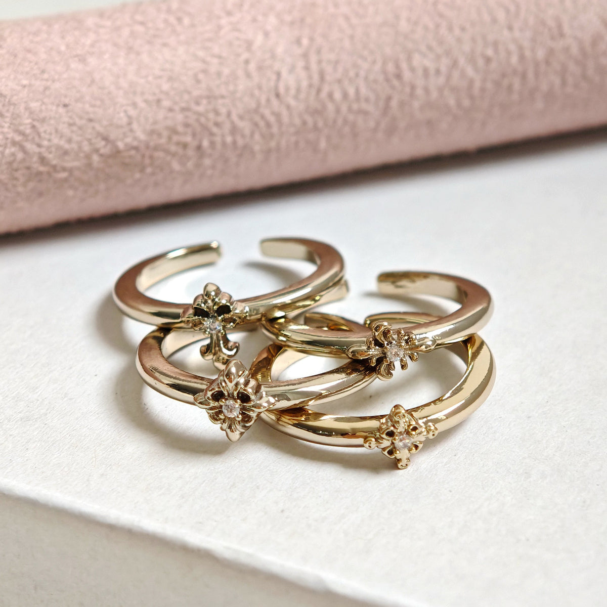 Women's Chinese Style Flower-de-luce Open-end Zircon Retro Affordable Luxury Simple Stylish Rings