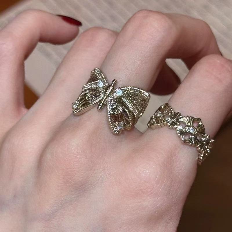 Coffee Gold Flower-de-luce Butterfly Retro Minority Design Open Twin Rings
