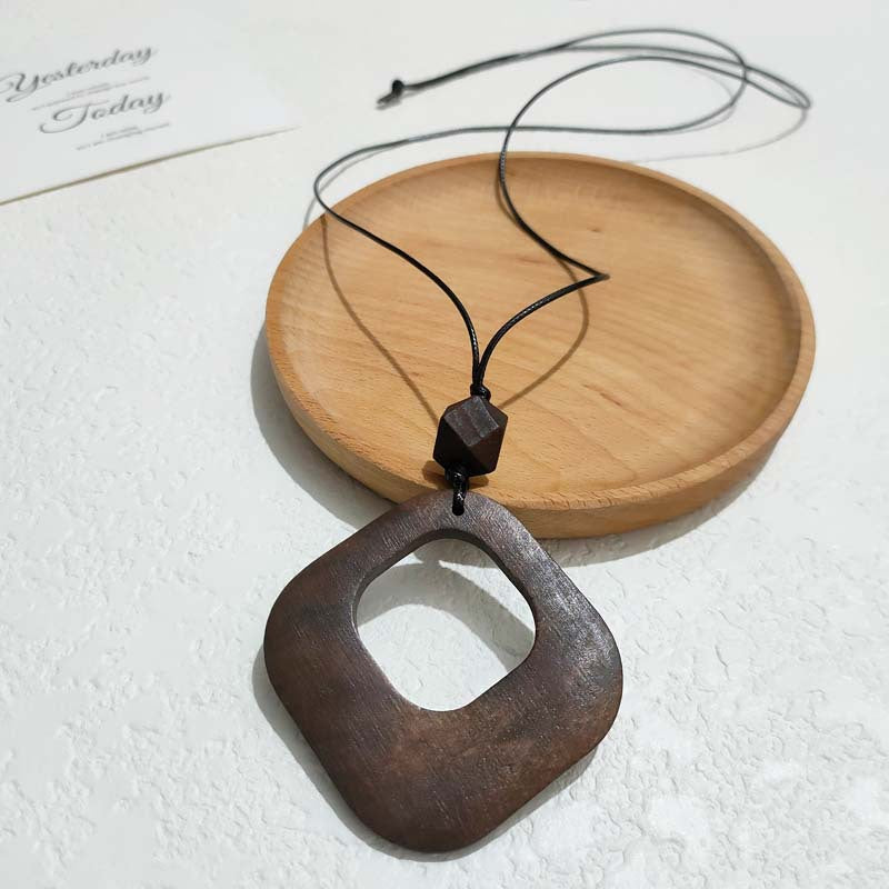 Women's Long Niche National Ethnic Woven Brown Necklace