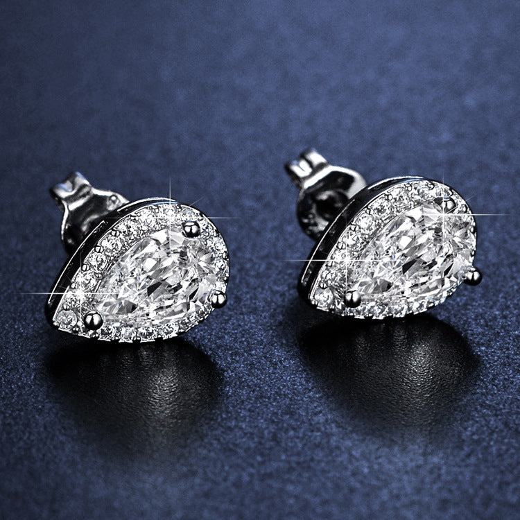 Simulation Moissanite Female Water Drop Pear-shaped Karat Super Shiny Earrings