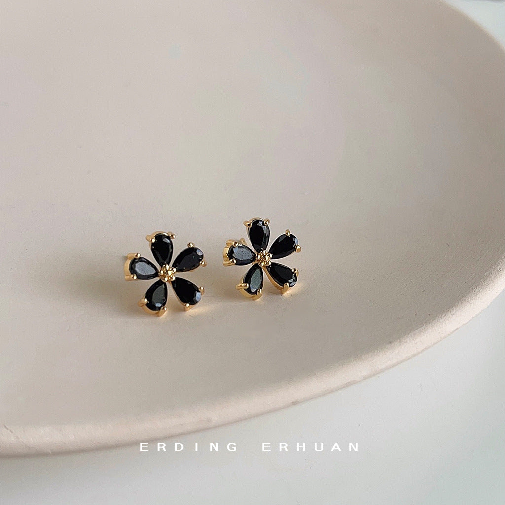 High-grade Temperament Micro Inlaid Zircon Black Small Flower Sier Plated Earrings