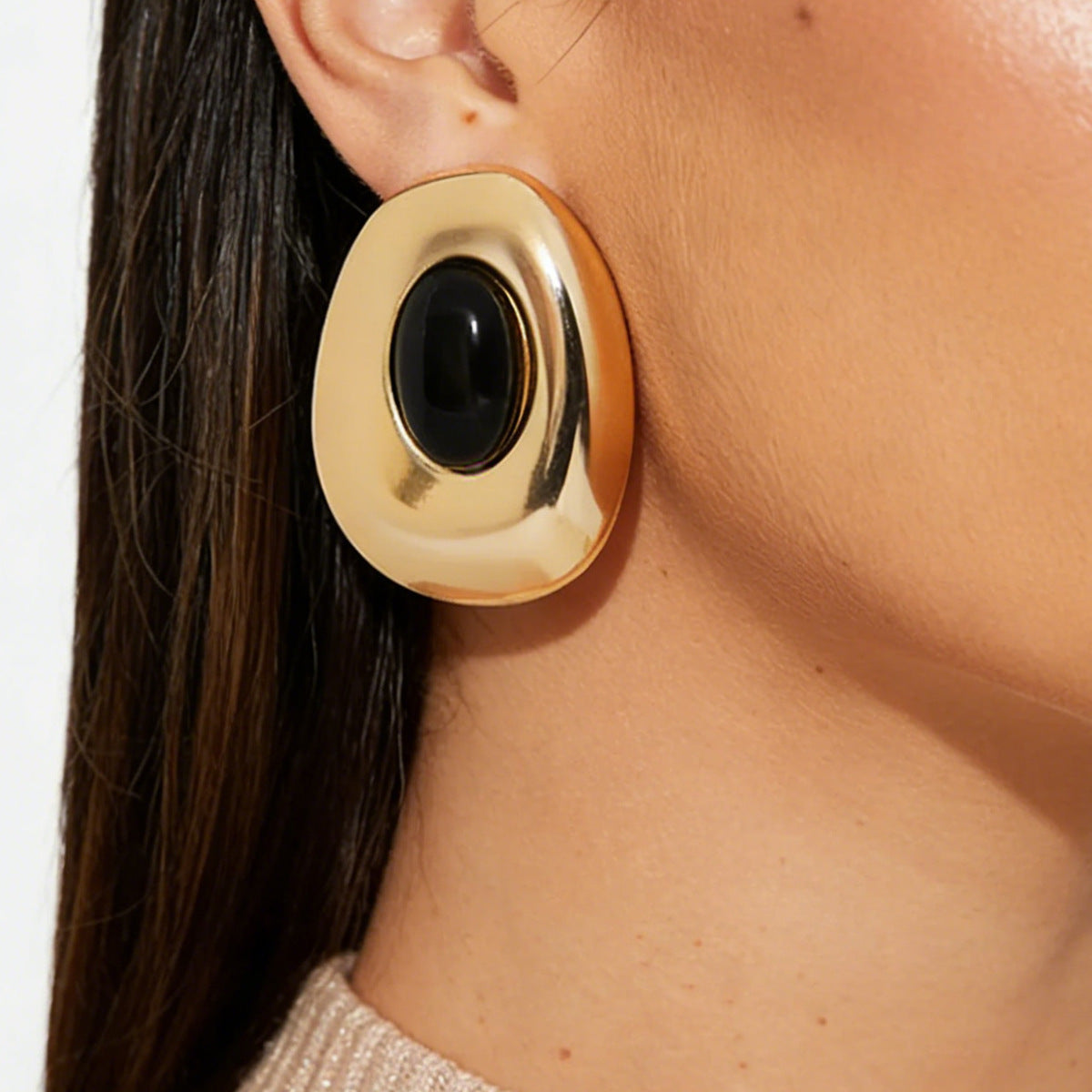 Retro Minority High-grade Inlaid Turquoise Ear Light Luxury Geometric Irregular Earrings