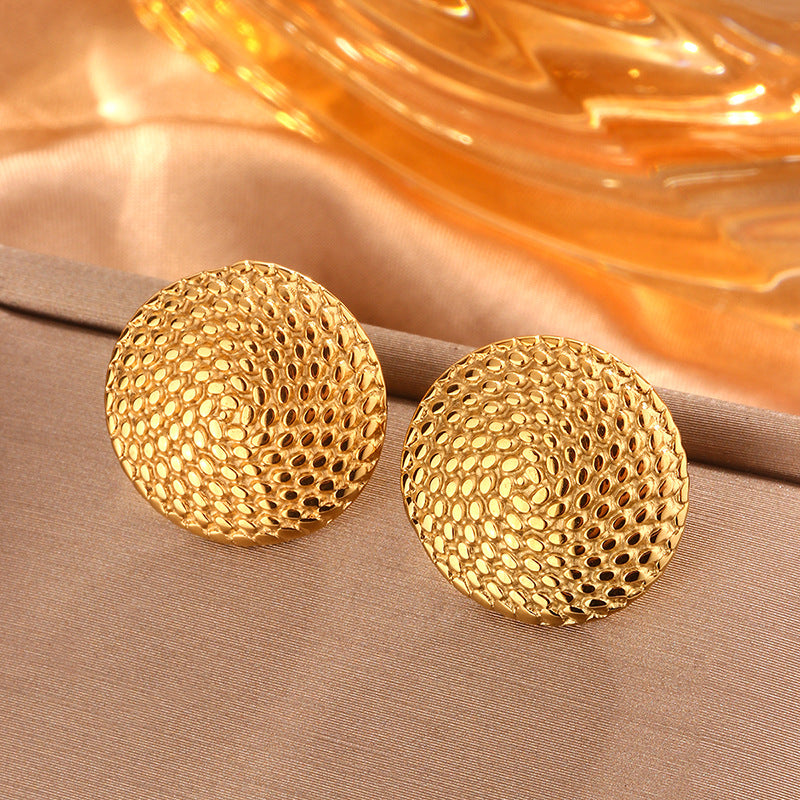 Retro Easy Matching Simple Titanium Steel Gold-plated Irregular Heart Maple Stud Earrings