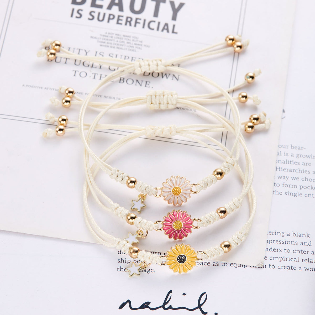 Women's Fresh Daisy Sunflower Hand-woven Fashionable Flower Bracelet