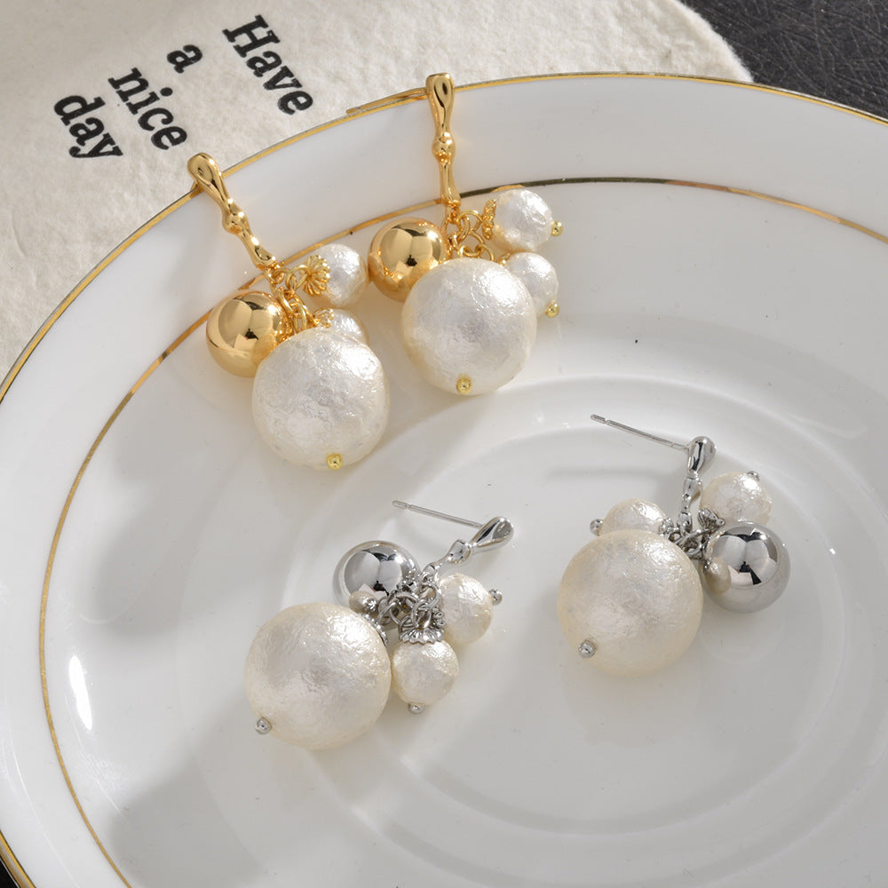 Wild Cotton Pearl Light Luxury High-grade Fashion Earrings