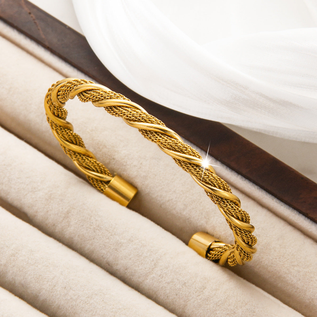 Gold Wire Rope Titanium Steel High-grade Bracelets