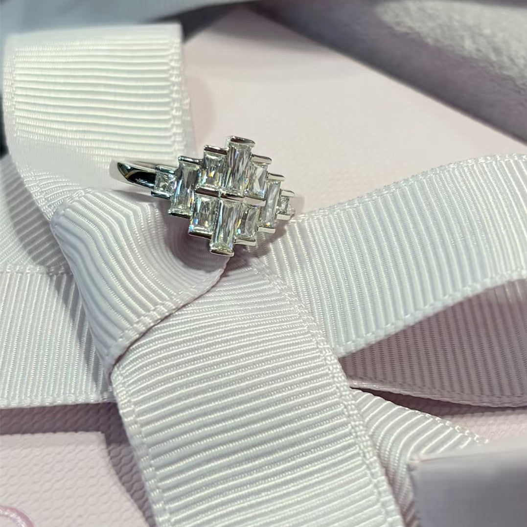 Luxury Square Diamond Dense Inlaid Geometric Female Design Sense Advanced Ring