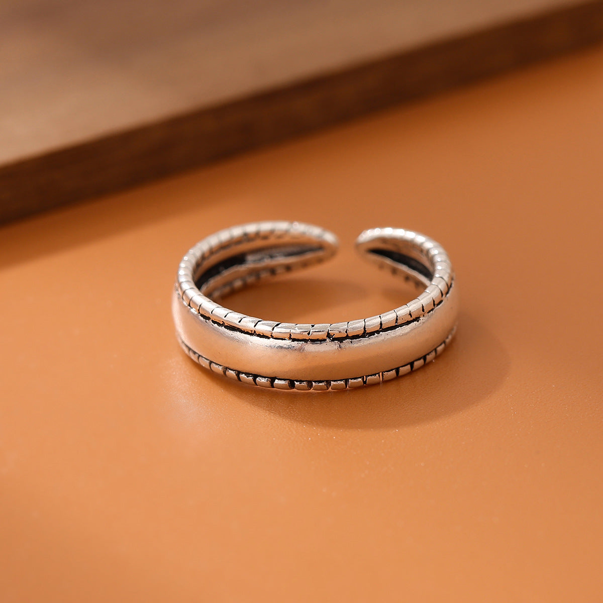 Women's Korean Style Personalized Middle Glossy Retro For Twisted Opening On Rings