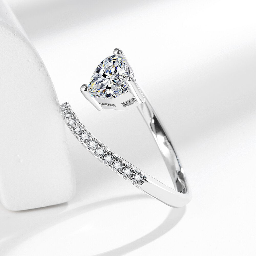 Women's Fashion Love Heart-shaped Super Flash Zircon Exquisite Ring