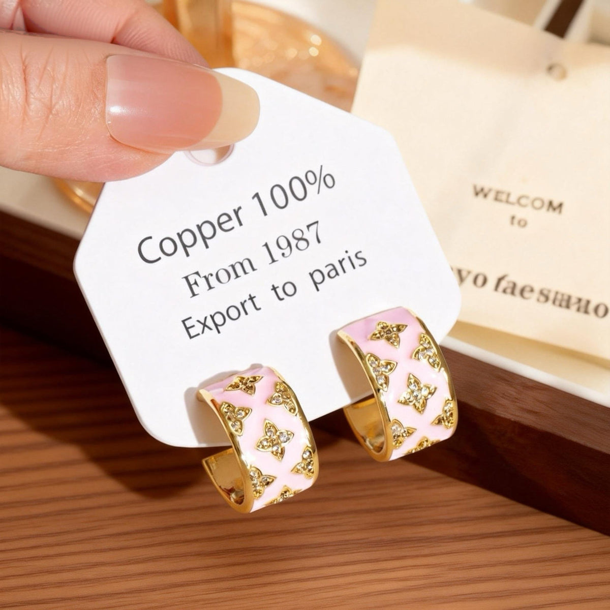 Style Classic Clover Presbyopic Shaped Light Luxury High-grade Earrings
