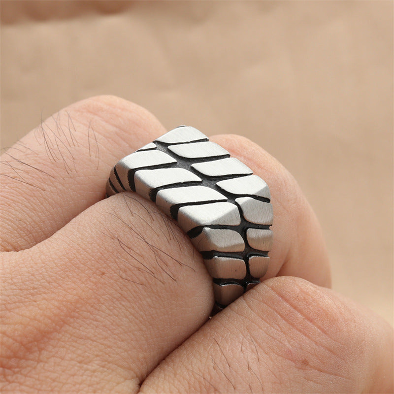 Men's Titanium Steel Twist Retro Trendy Punk Ring