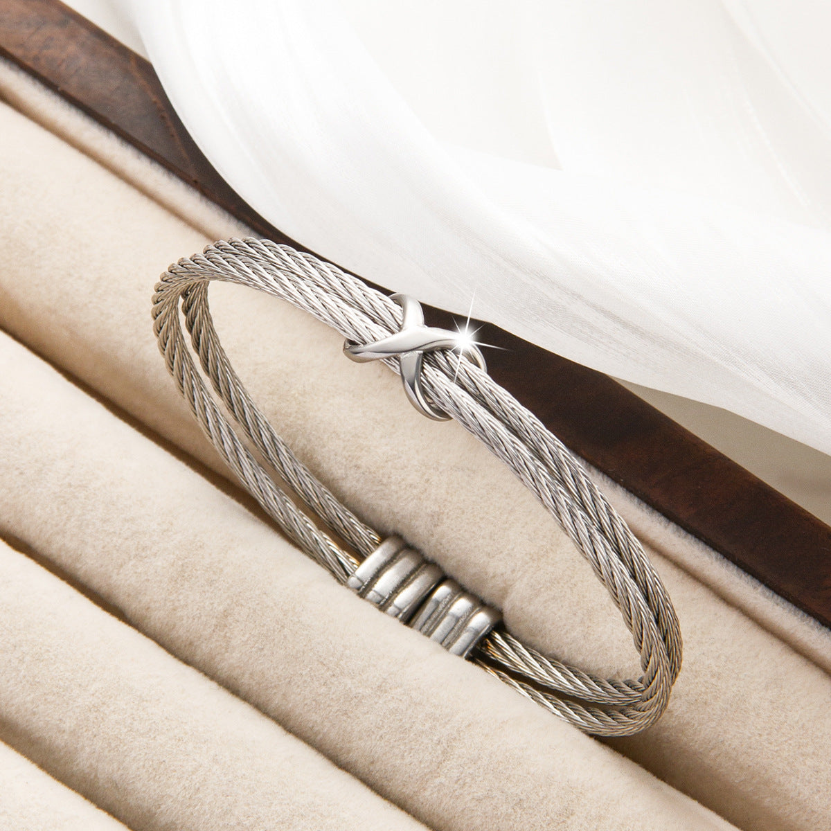 Gold Wire Rope Titanium Steel High-grade Bracelets
