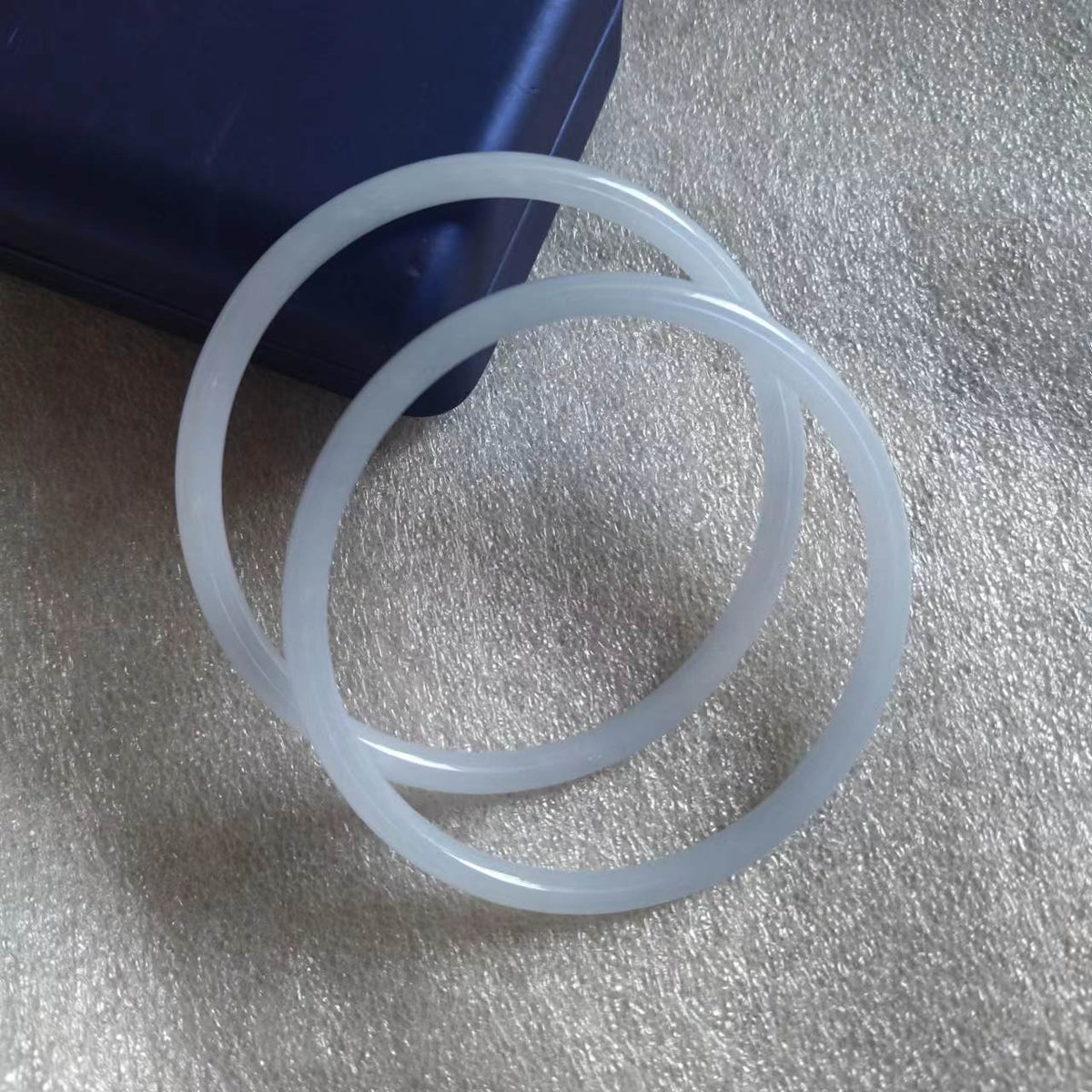 Inner Diameter Jingle Glass Imitation Jade Fine Rings