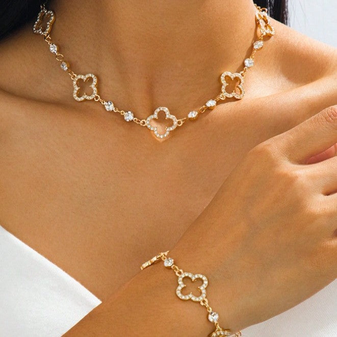 Women's Simple Sweet Lucky Four-leaf Clover Diamond Affordable Luxury Fashion Bracelet