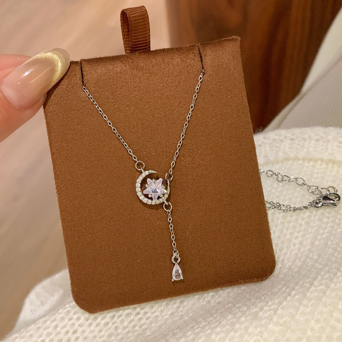 Women's Star Moon Asterism Zircon High-grade Sense Niche Fashion Necklaces