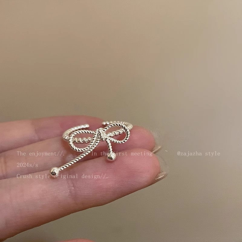 Women's Sier Bow Pearl Light Luxury Switchable Index Finger Design Fashion Ring