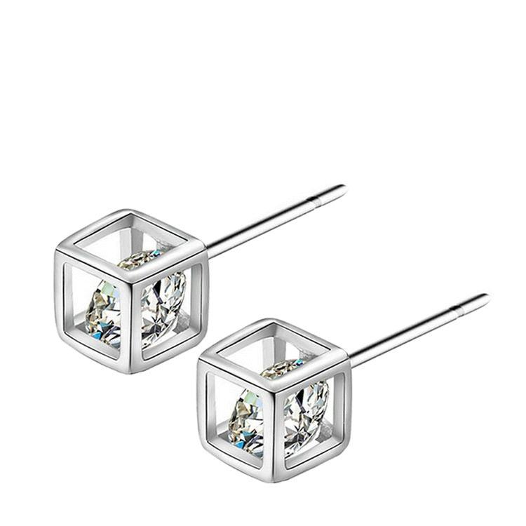 Women's Love Cube Candy Fashion Elegant Zircon Geometric Stud Earrings