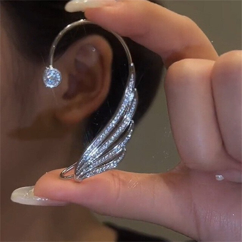 Women's Clip Inlaid Zircon Pearl Light Luxury Stud Earrings