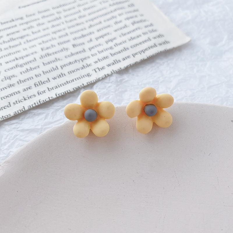Women's Light Luxury High-grade Pearl French Retro Earrings