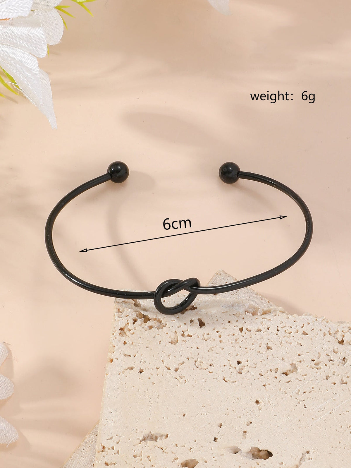 Winding Hollow Open-end High-grade Light Luxury Bracelets