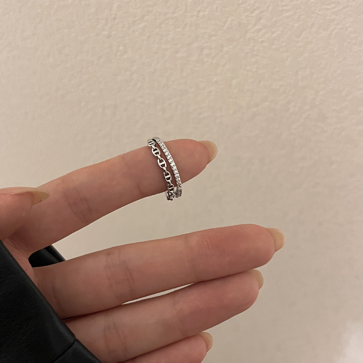 Plated Gold Inlaid Zirconium Pig Nose Wave Ring