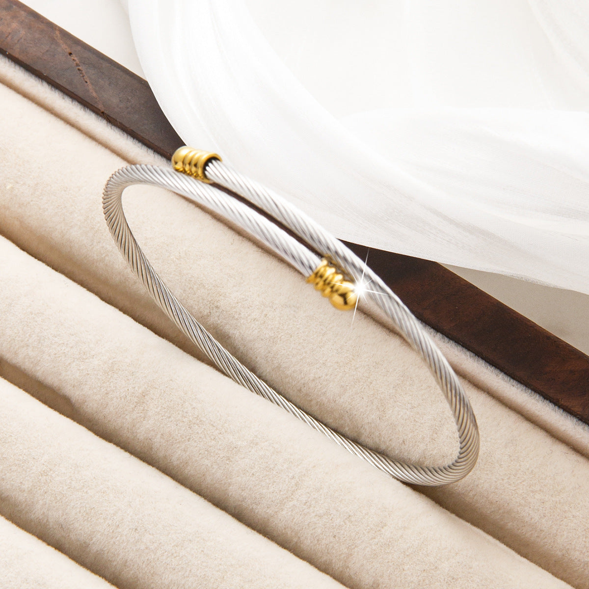 Gold Wire Rope Titanium Steel High-grade Bracelets