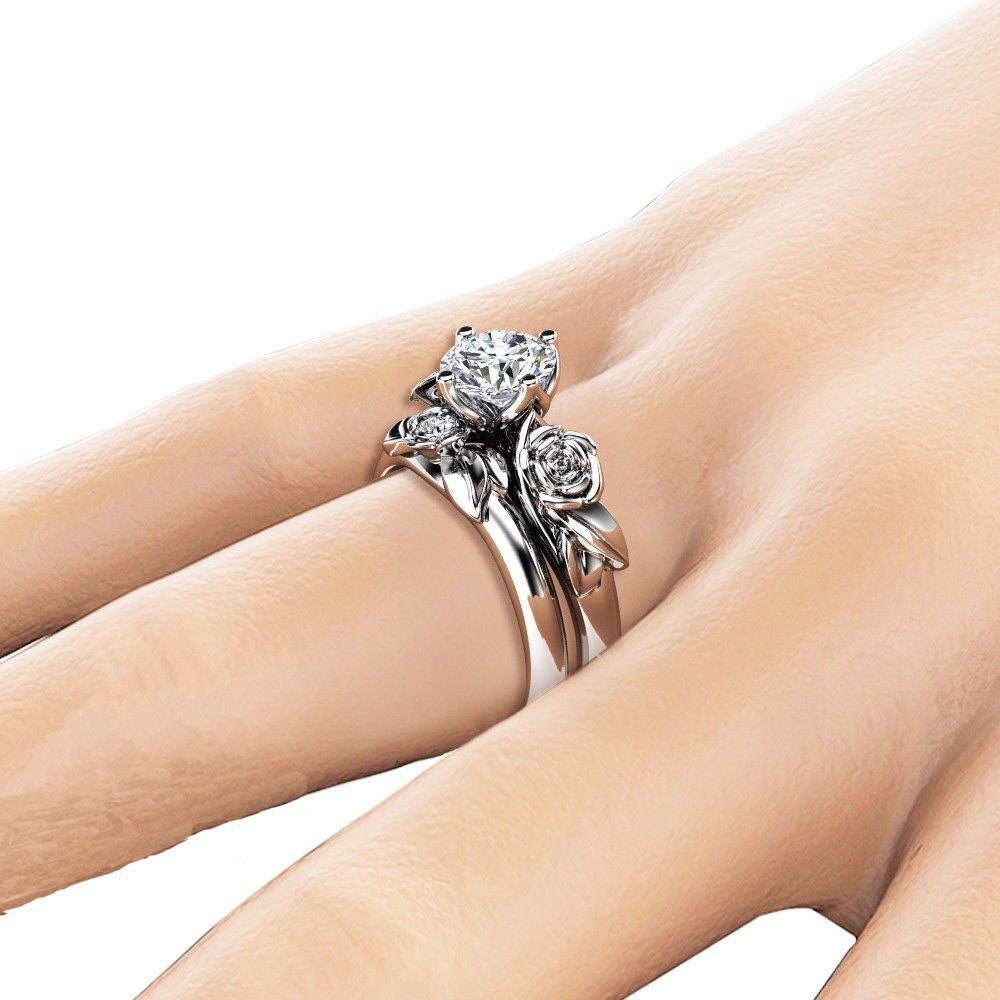 Women's Heart Claw Inlaid Zircon Novel Drop-shaped Ring